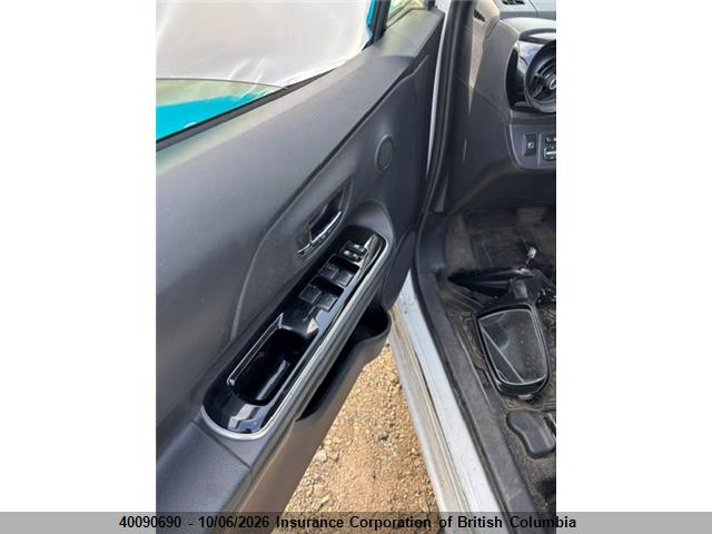 40090690 :رقم المزاد ، JTDKDTB35K1631748 vin ، 2019 Toyota Prius مزاد بيع