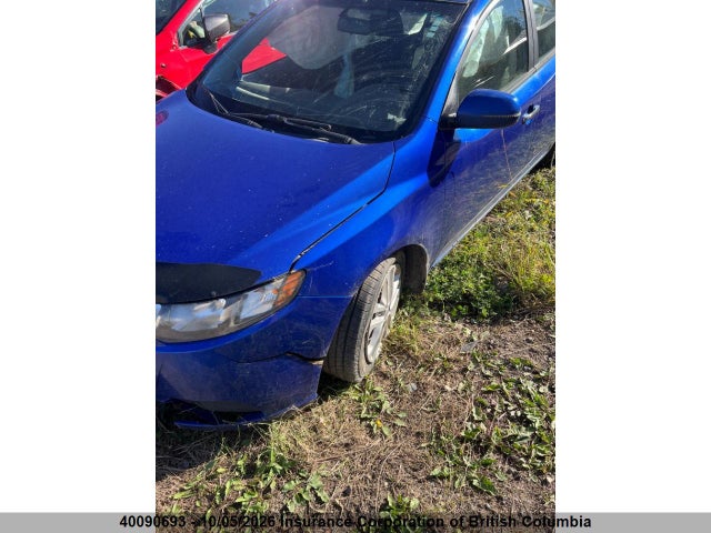 2011 Kia Forte მანქანა იყიდება აუქციონზე, vin: KNAFU5A22B5443880, აუქციონის ნომერი: 40090693