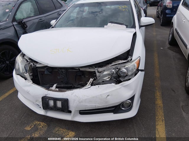 2013 Toyota Camry Se/xle მანქანა იყიდება აუქციონზე, vin: 4T1BK1FKXDU529709, აუქციონის ნომერი: 40085845