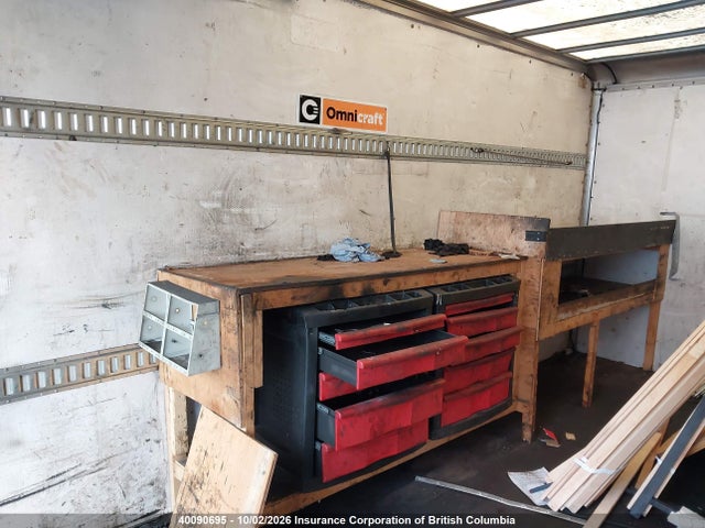 40090695 :رقم المزاد ، J8DB4B145X7002952 vin ، 1999 Gmc W3500 W35042 مزاد بيع