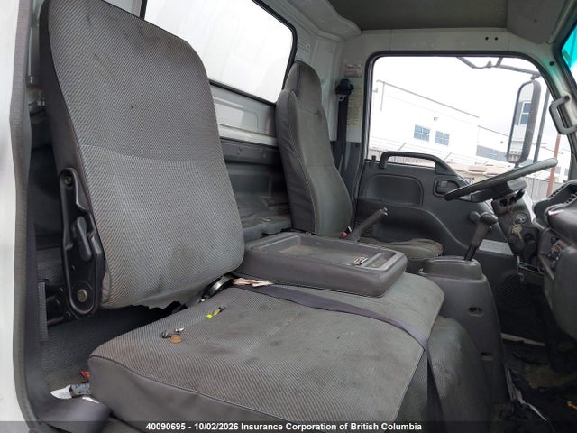 40090695 :رقم المزاد ، J8DB4B145X7002952 vin ، 1999 Gmc W3500 W35042 مزاد بيع