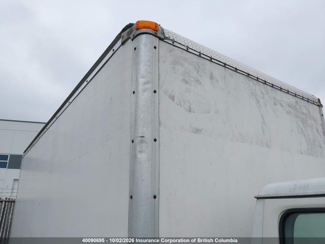 40090695 :رقم المزاد ، J8DB4B145X7002952 vin ، 1999 Gmc W3500 W35042 مزاد بيع