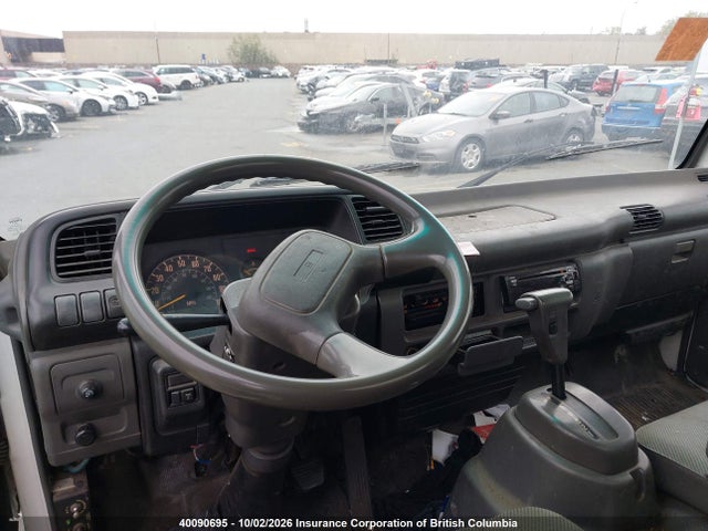 40090695 :رقم المزاد ، J8DB4B145X7002952 vin ، 1999 Gmc W3500 W35042 مزاد بيع