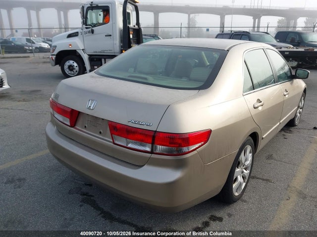 40090720 :رقم المزاد ، 1HGCM56603A812229 vin ، 2003 Honda Accord Ex مزاد بيع