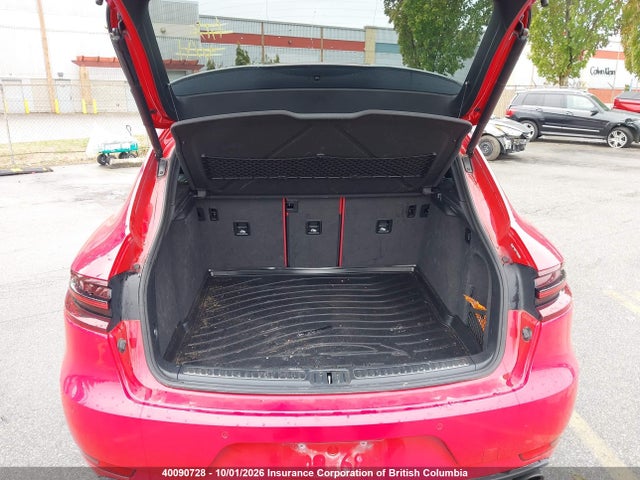 Porsche Macan 2017 WP1AG2A59HLB56021 Image 23