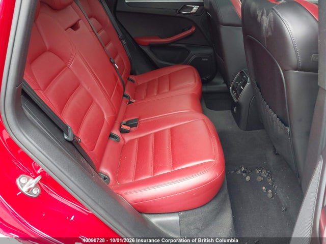 Porsche Macan 2017 WP1AG2A59HLB56021 Image 8