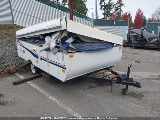 40090736 :رقم المزاد ، 4PXCC101524039999 vin ، 2002 Thor Aero Trailer مزاد بيع