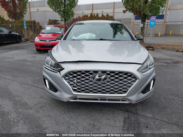 2019 Hyundai Sonata Limited/sel/sport მანქანა იყიდება აუქციონზე, vin: 5NPE34AF2KH749122, აუქციონის ნომერი: 40090743