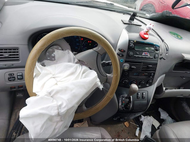 2010 Toyota Sienna Ce/le მანქანა იყიდება აუქციონზე, vin: 5TDKK4CC8AS291779, აუქციონის ნომერი: 40090748