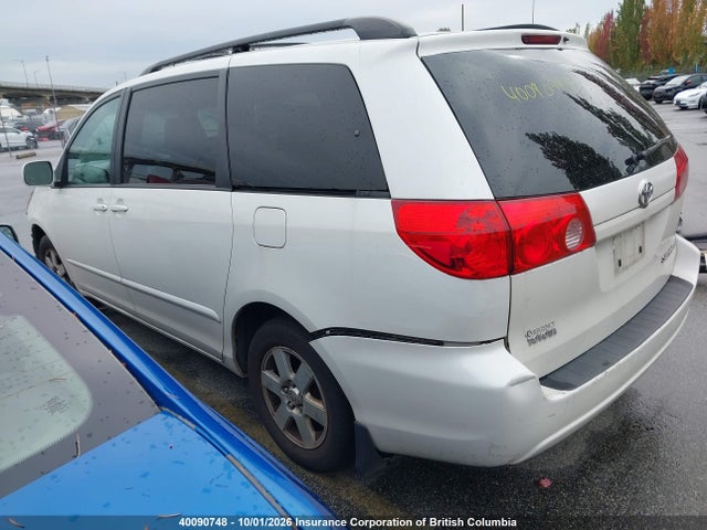 2010 Toyota Sienna Ce/le მანქანა იყიდება აუქციონზე, vin: 5TDKK4CC8AS291779, აუქციონის ნომერი: 40090748