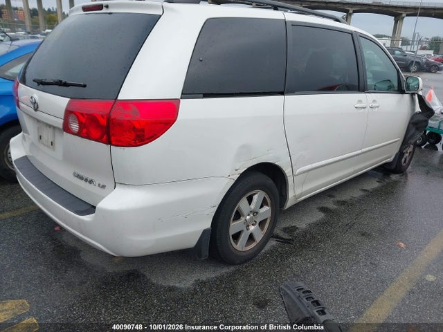 2010 Toyota Sienna Ce/le მანქანა იყიდება აუქციონზე, vin: 5TDKK4CC8AS291779, აუქციონის ნომერი: 40090748
