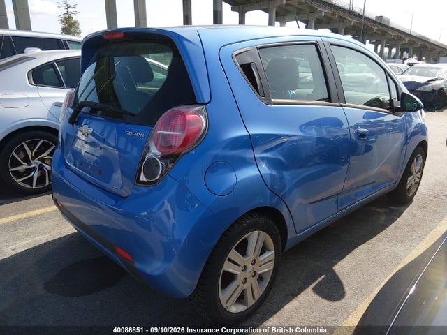 40086851 :رقم المزاد ، KL8CB6S96FC765929 vin ، 2015 Chevrolet Spark Ls مزاد بيع