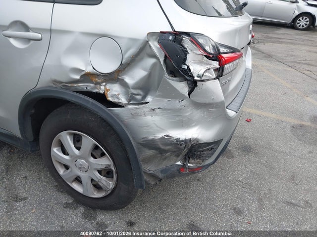 JA4AH3AU5LU605865 Mitsubishi RVR