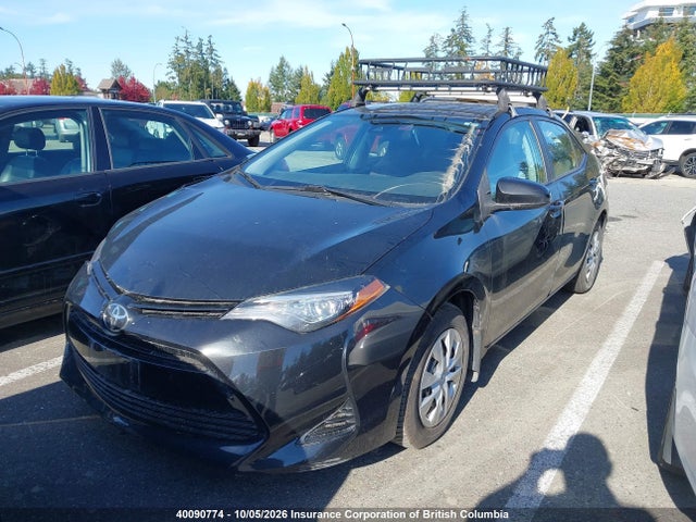 40090774 :رقم المزاد ، 2T1BURHE5JC037571 vin ، 2018 Toyota Corolla L/le/xle/se/xse مزاد بيع
