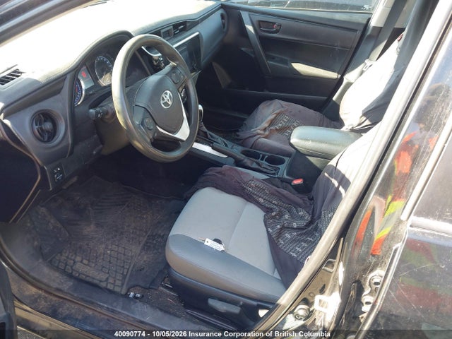 40090774 :رقم المزاد ، 2T1BURHE5JC037571 vin ، 2018 Toyota Corolla L/le/xle/se/xse مزاد بيع