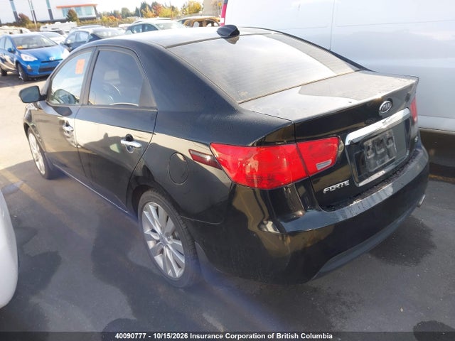 40090777 :رقم المزاد ، KNAFW4A30B5324593 vin ، 2011 Kia Forte مزاد بيع