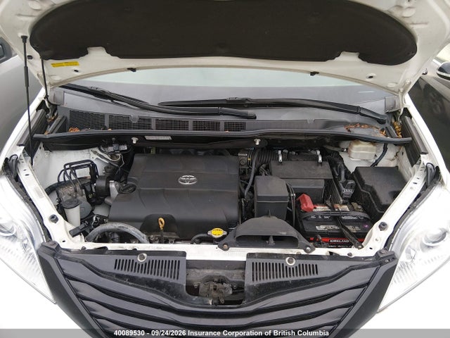 5TDZK3DC9GS765058 Toyota Sienna