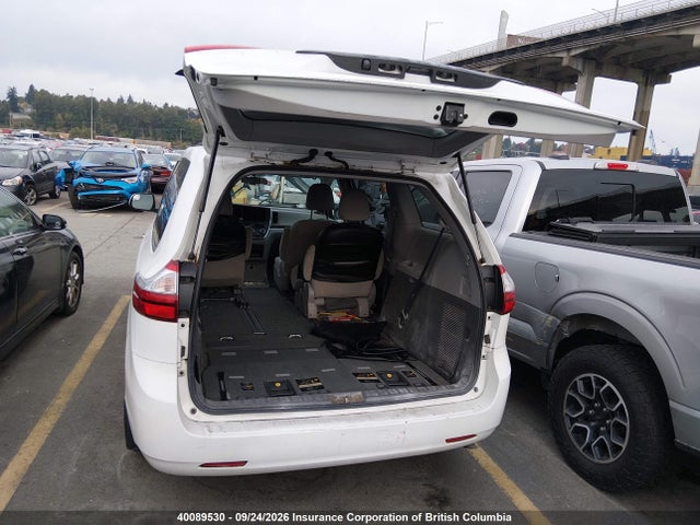 5TDZK3DC9GS765058 Toyota Sienna