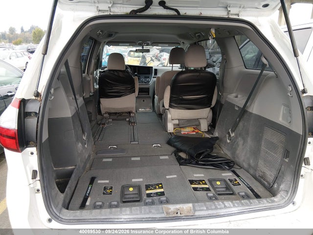 5TDZK3DC9GS765058 Toyota Sienna