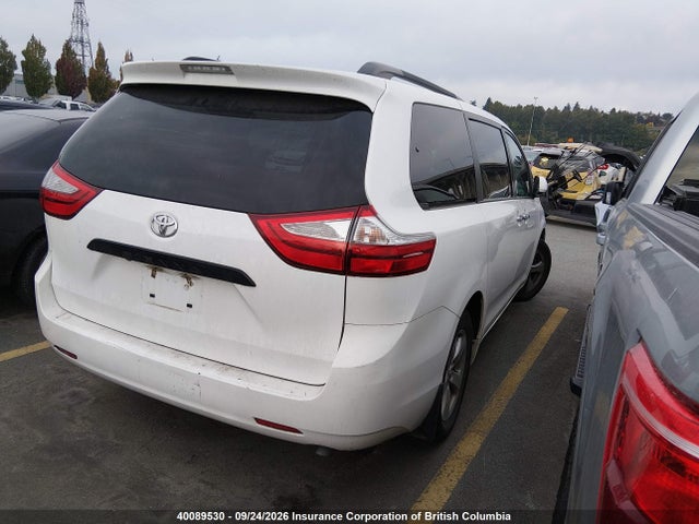 5TDZK3DC9GS765058 Toyota Sienna