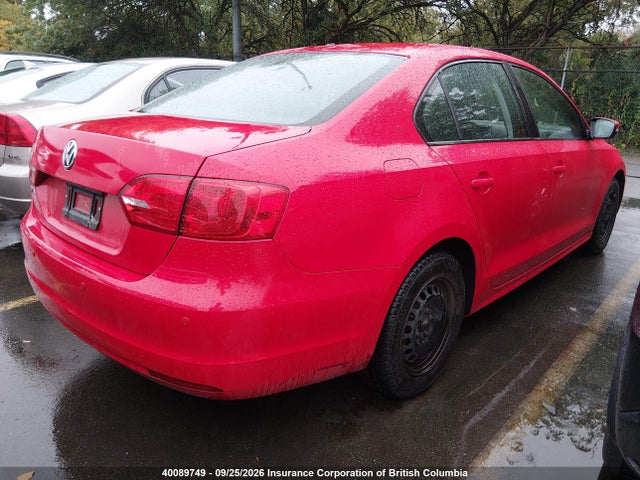 40089749 :رقم المزاد ، 3VW2K7AJ7EM425123 vin ، 2014 Volkswagen Jetta S مزاد بيع