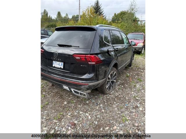 Aukcja sprzedaży 2024 Volkswagen Tiguan Sel R-line Black, vin: 3VV4B7AX7RM044976, numer aukcji: 40090793
