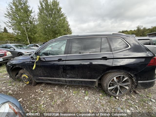 Aukcja sprzedaży 2024 Volkswagen Tiguan Sel R-line Black, vin: 3VV4B7AX7RM044976, numer aukcji: 40090793