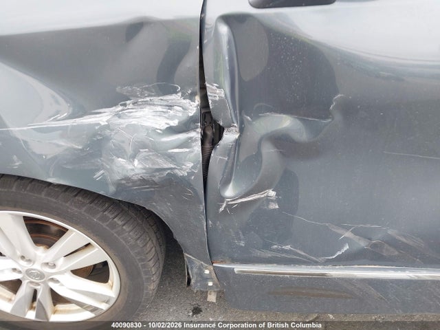 40090830 :رقم المزاد ، JN8AE2KP4B9013252 vin ، 2011 Nissan Quest مزاد بيع