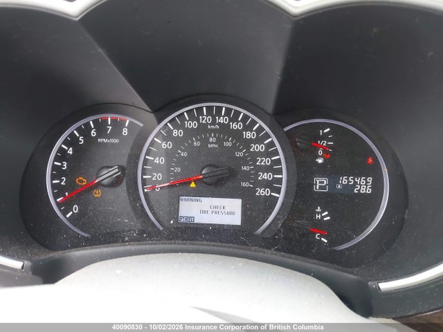 40090830 :رقم المزاد ، JN8AE2KP4B9013252 vin ، 2011 Nissan Quest مزاد بيع