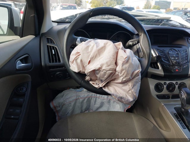 2013 Ford Focus მანქანა იყიდება აუქციონზე, vin: 1FADP3F26DL256015, აუქციონის ნომერი: 40090833