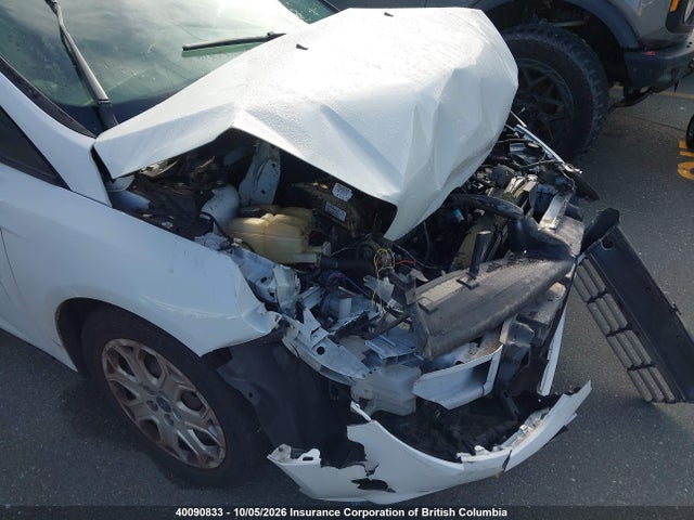 2013 Ford Focus მანქანა იყიდება აუქციონზე, vin: 1FADP3F26DL256015, აუქციონის ნომერი: 40090833