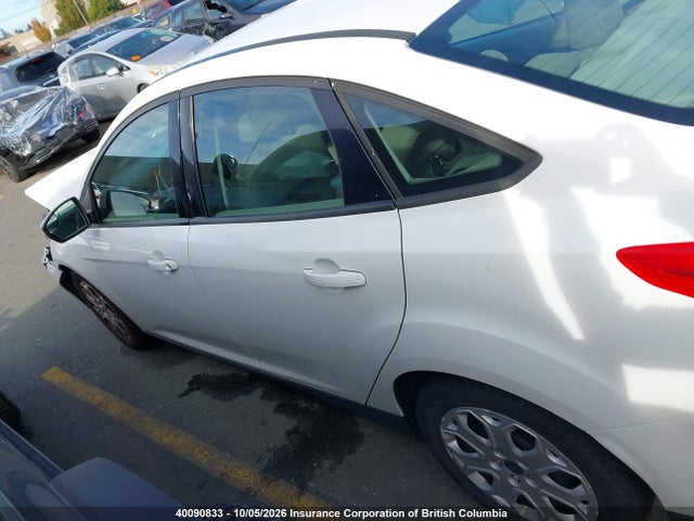 2013 Ford Focus მანქანა იყიდება აუქციონზე, vin: 1FADP3F26DL256015, აუქციონის ნომერი: 40090833