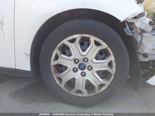 2013 Ford Focus მანქანა იყიდება აუქციონზე, vin: 1FADP3F26DL256015, აუქციონის ნომერი: 40090833