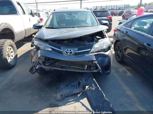 Продаж на аукціоні авто 2015 Toyota Rav4 Limited, vin: 2T3DFREV5FW260438, номер лоту: 40083353
