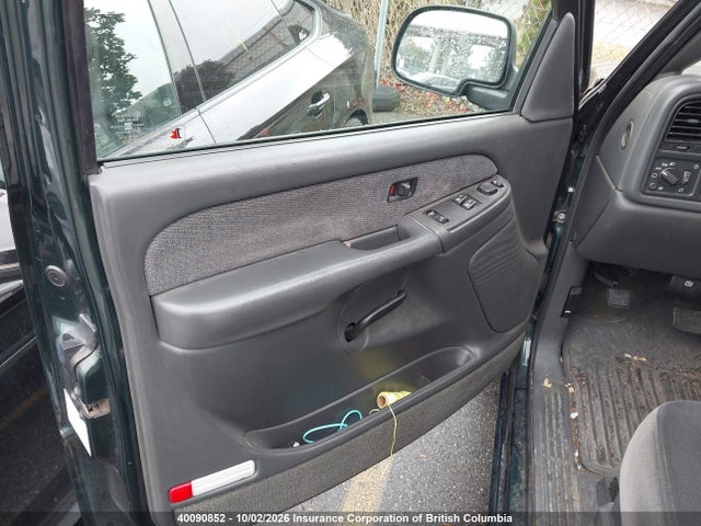 Продажа на аукционе авто 2003 Gmc New Sierra C1500, vin: 2GTEC19V831218214, номер лота: 40090852