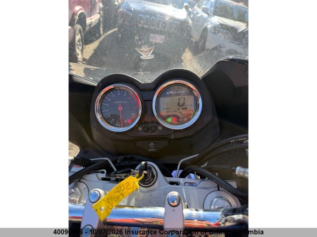 2008 Suzuki Gsf1250 Sa მანქანა იყიდება აუქციონზე, vin: JS1GW72B282100101, აუქციონის ნომერი: 40090876