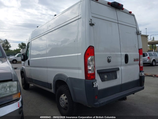 40085843 :رقم المزاد ، 3C6TRVBG0JE143086 vin ، 2018 Ram Promaster 1500 1500 High مزاد بيع