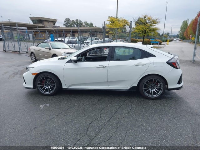2018 Honda Civic მანქანა იყიდება აუქციონზე, vin: SHHFK7H9XJU306026, აუქციონის ნომერი: 40090894