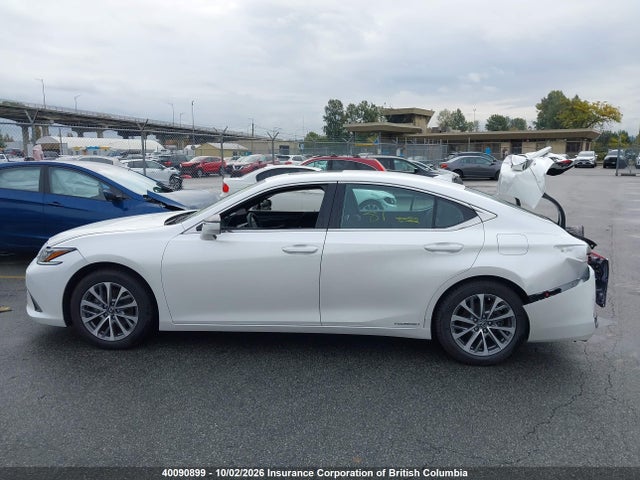 Продажа на аукционе авто 2022 Lexus Es 300h 300h, vin: 58AB21B15NU013572, номер лота: 40090899