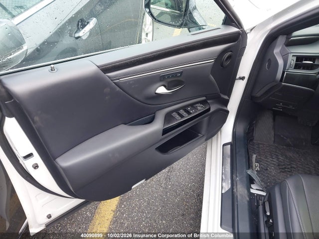 Продажа на аукционе авто 2022 Lexus Es 300h 300h, vin: 58AB21B15NU013572, номер лота: 40090899