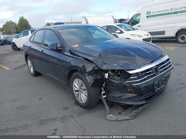 40090903 :رقم المزاد ، 3VWC57BU3KM008923 vin ، 2019 Volkswagen Jetta مزاد بيع