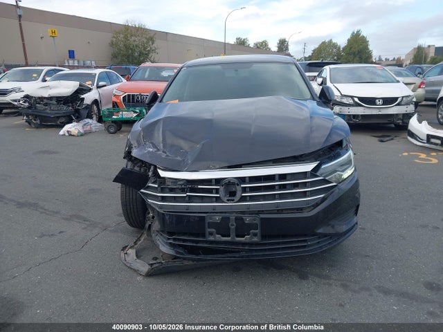 40090903 :رقم المزاد ، 3VWC57BU3KM008923 vin ، 2019 Volkswagen Jetta مزاد بيع