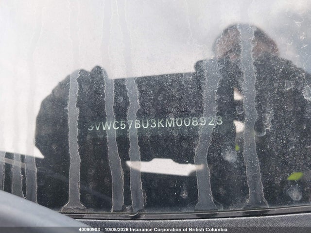 40090903 :رقم المزاد ، 3VWC57BU3KM008923 vin ، 2019 Volkswagen Jetta مزاد بيع