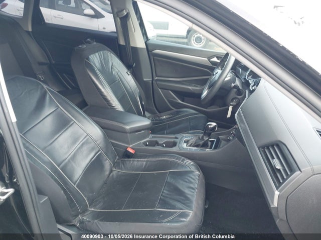 40090903 :رقم المزاد ، 3VWC57BU3KM008923 vin ، 2019 Volkswagen Jetta مزاد بيع