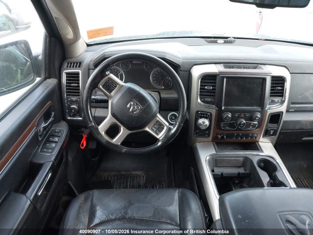 2015 Ram 1500 Laramie მანქანა იყიდება აუქციონზე, vin: 1C6RR7VM1FS744552, აუქციონის ნომერი: 40090907