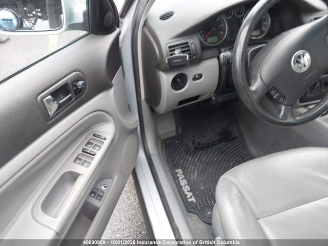 2001 Volkswagen Passat Gls მანქანა იყიდება აუქციონზე, vin: WVWPD63B81P268712, აუქციონის ნომერი: 40090909