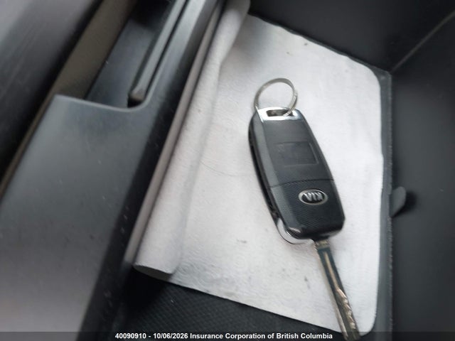Aukcja sprzedaży 2017 Kia Sedona Lx, vin: KNDMB5C1XH6270987, numer aukcji: 40090910