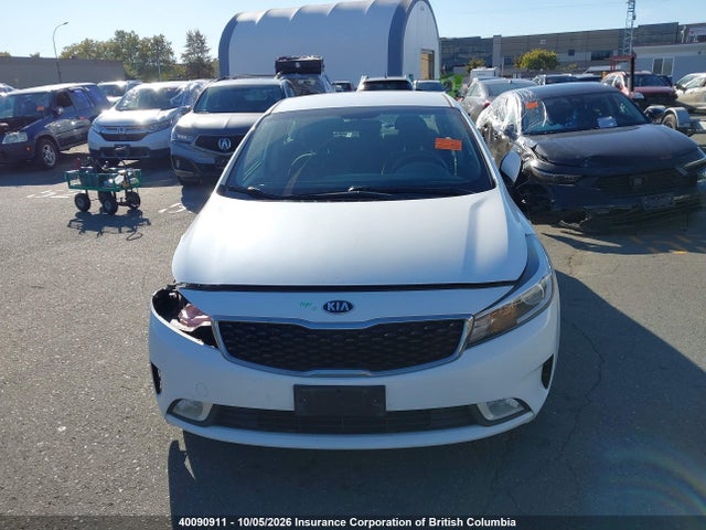 KIA Forte 2018 3KPFL4A7XJE255445 Image 12