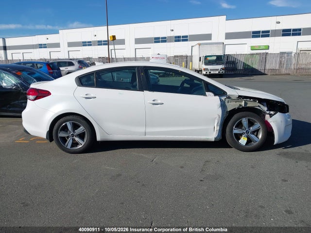 KIA Forte 2018 3KPFL4A7XJE255445 Image 13