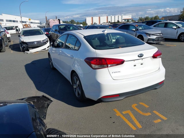 KIA Forte 2018 3KPFL4A7XJE255445 Image 3